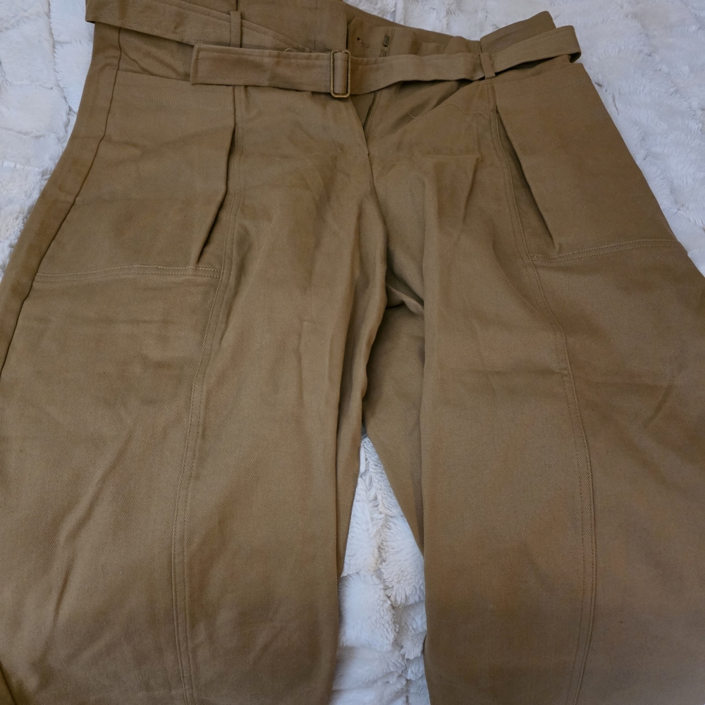 Banana Republic Women's Tan Cropped Pants